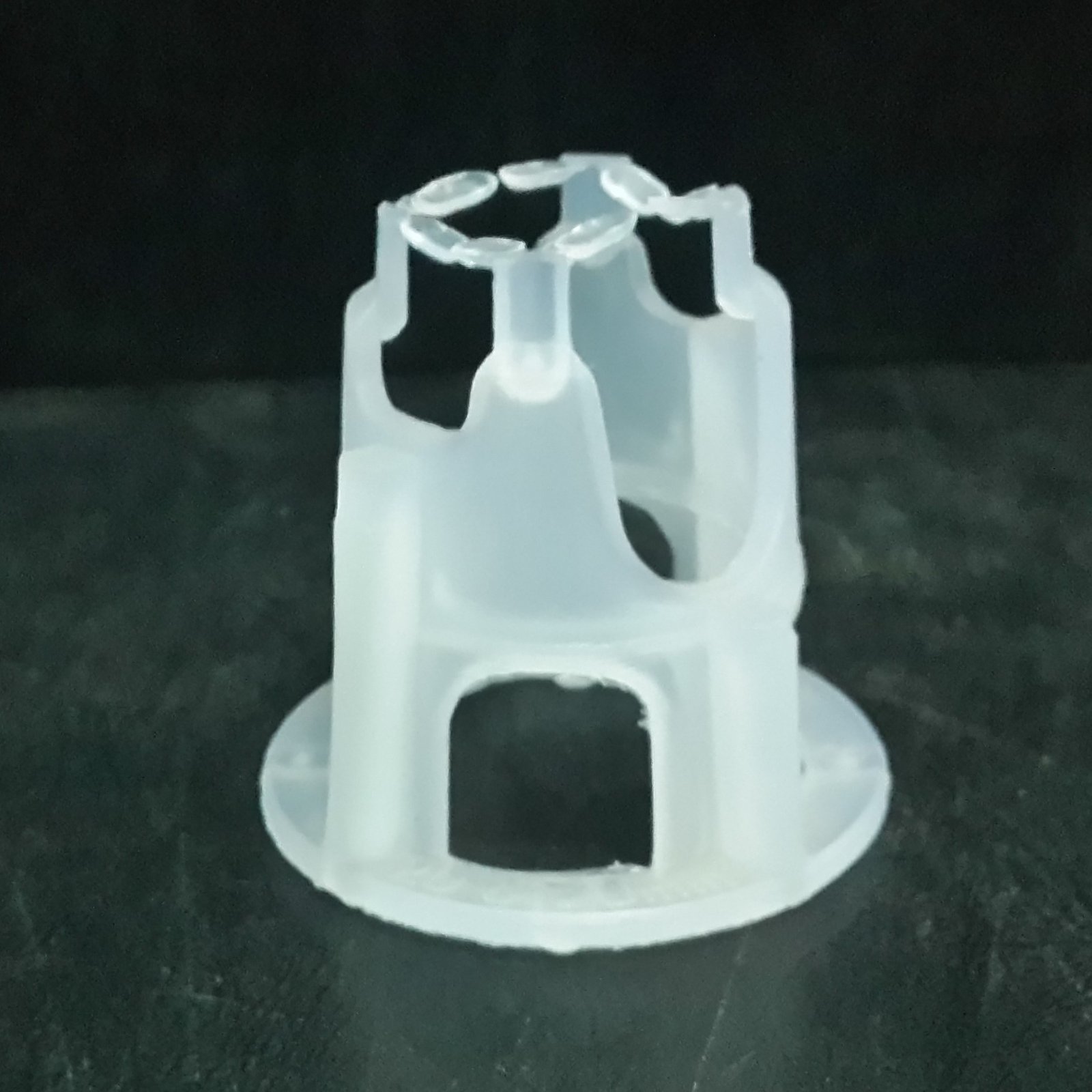 CROSSLOCK CL-20 PVC cover block for slab
